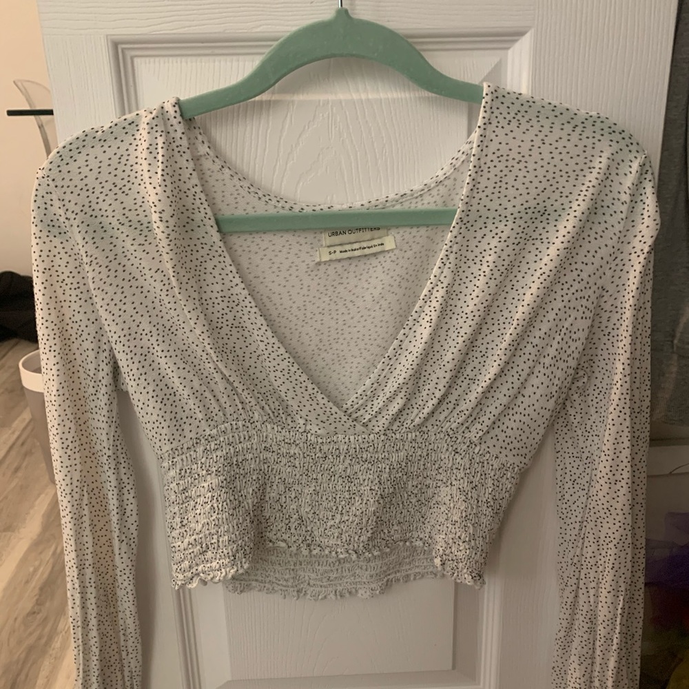 urban blouse top w/ synched waist + sleeves